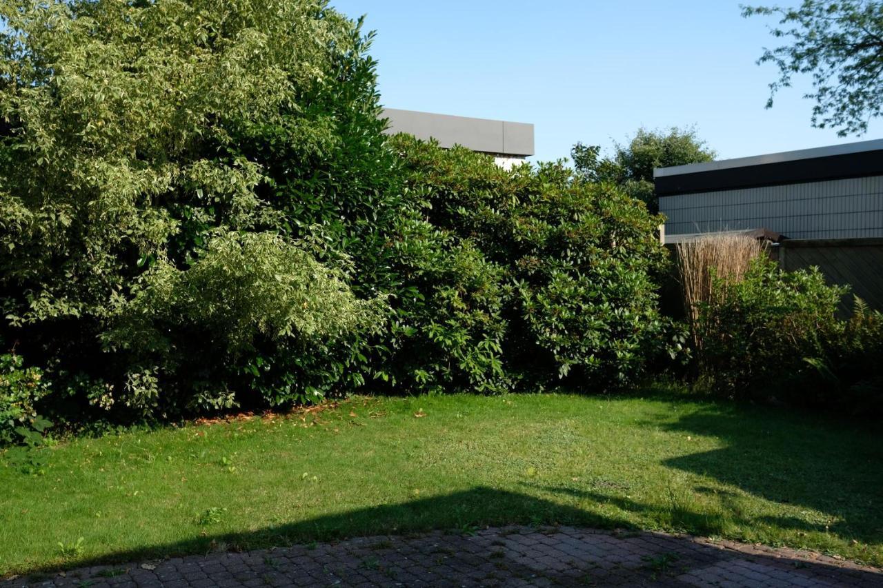 Ruhiges Haus Mit Privatem Garten Halstenbek Ngoại thất bức ảnh